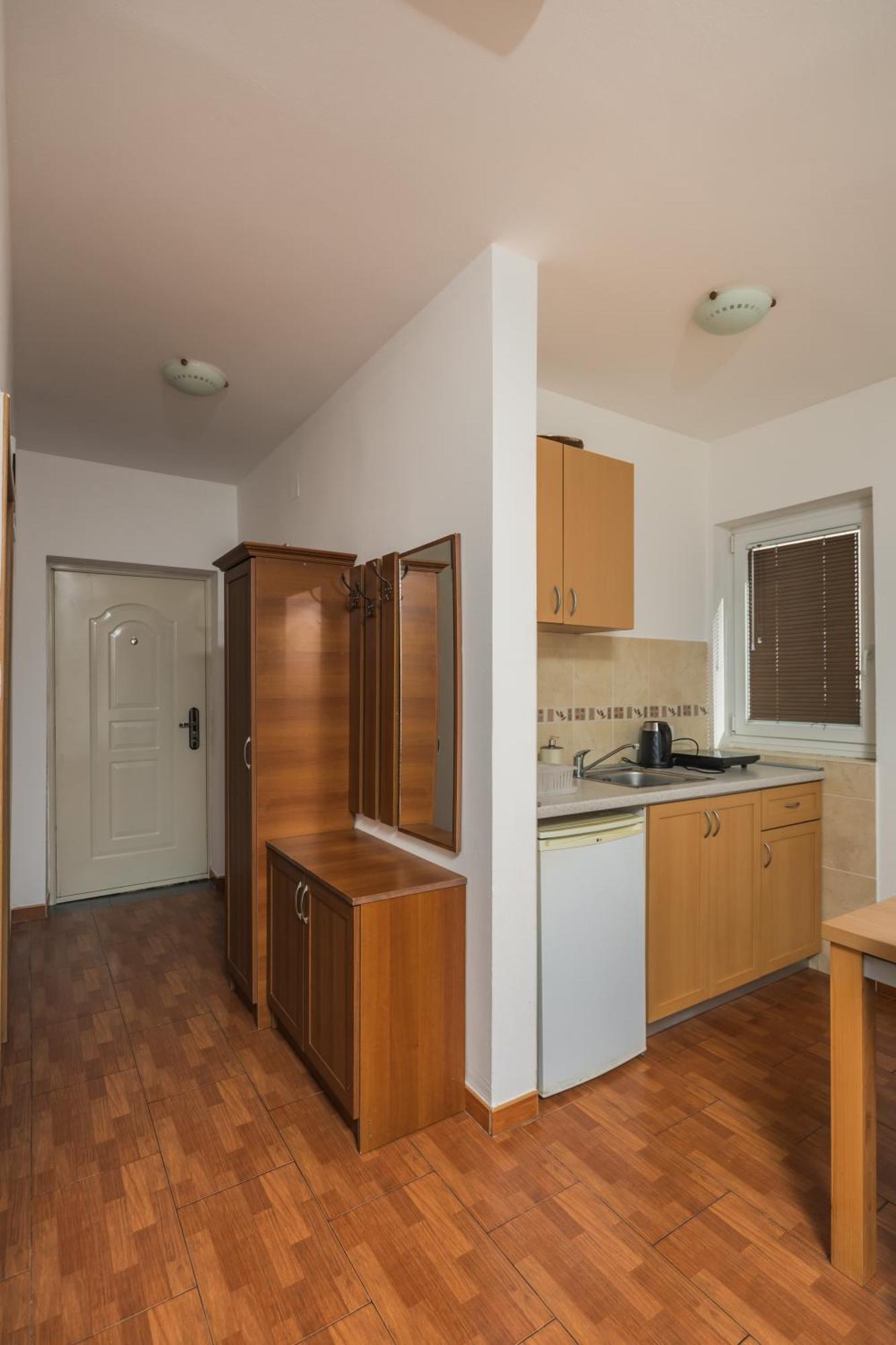 Apartments Franicevic Петровац Экстерьер фото